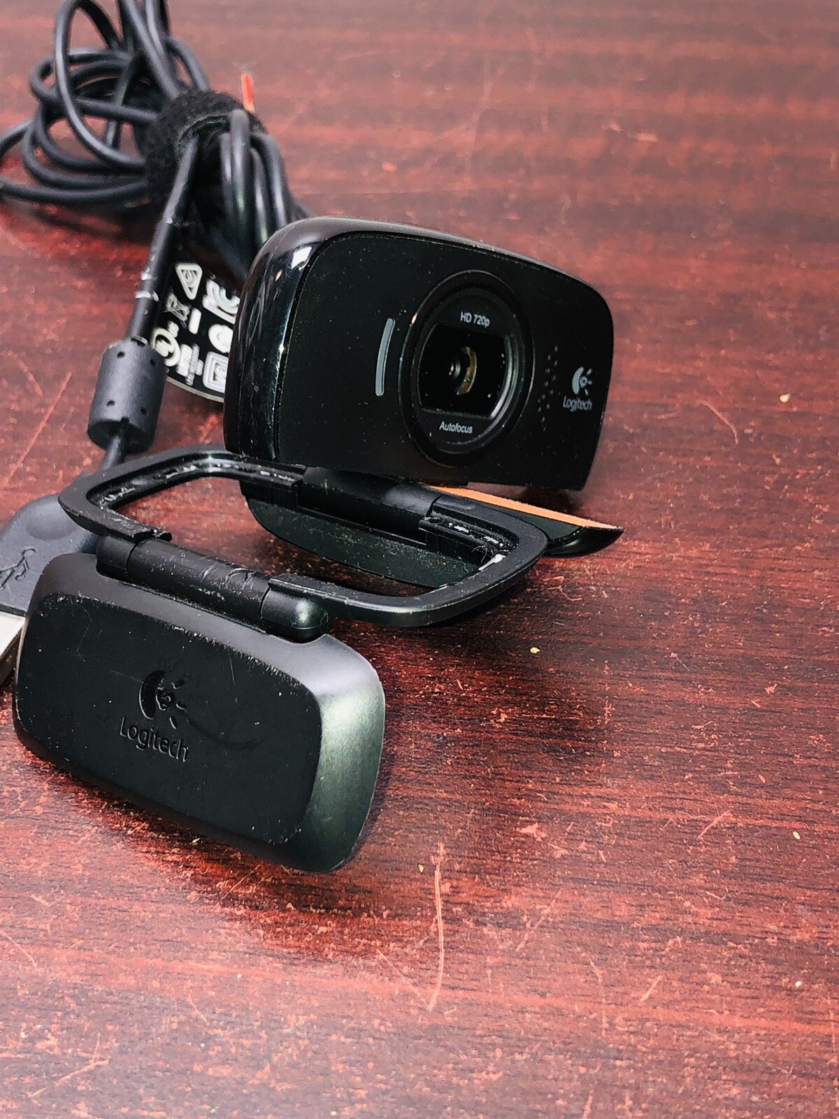 Logitech Reversible Webcam Camera HD 720p Foldable Auto-Focus USB Video V-U0023