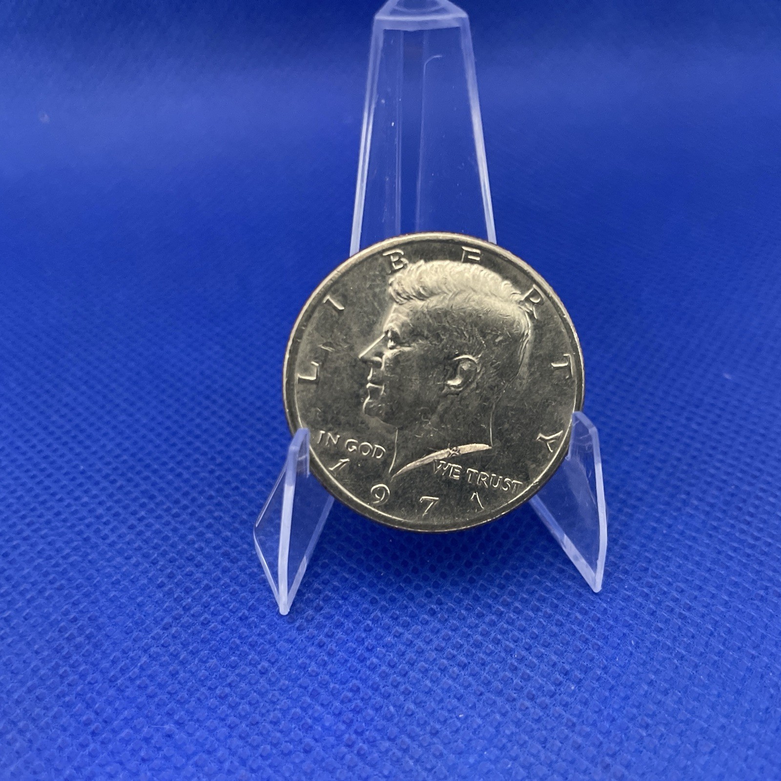 1971-P KENNEDY HALF DOLLAR AVERAGE CIRCULATED