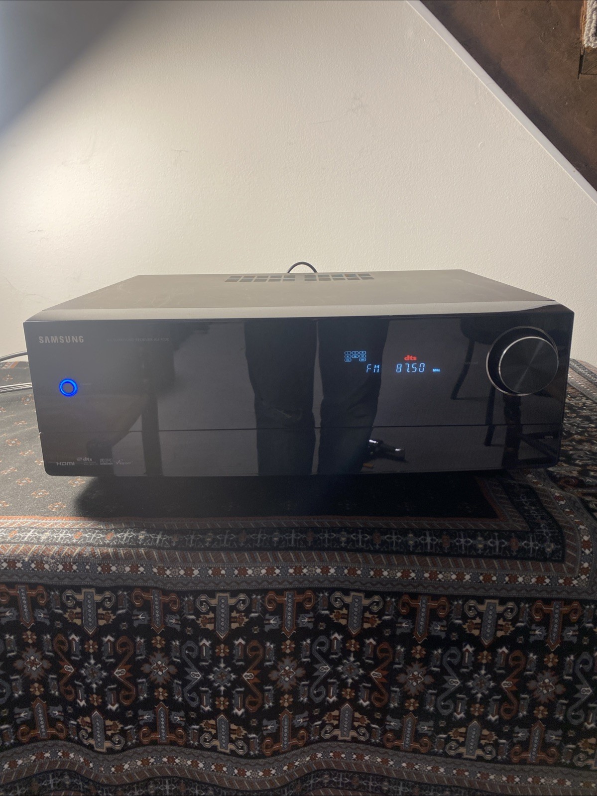 SAMSUNG AV-R720 7.1 SURROUND SOUND RECEIVER  - Tested & Working