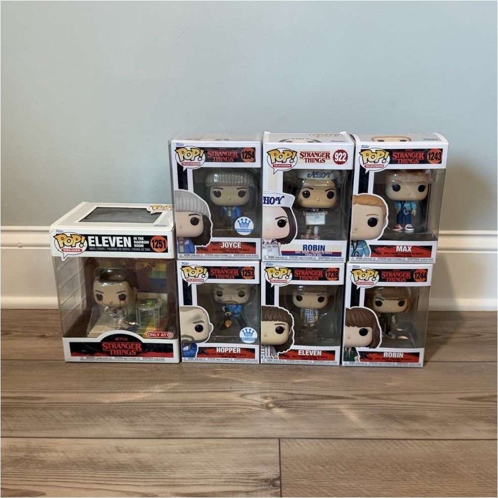 Funko Stranger Things Boxed Figures Lot Eleven Joyce Robin Max (See description)