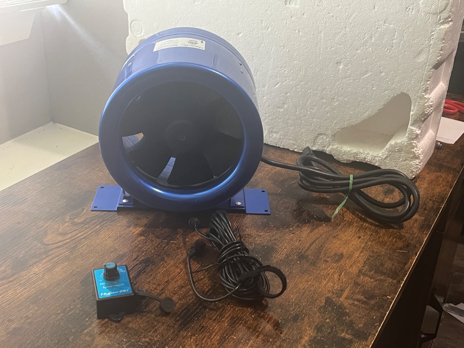 Hyper Fan 8 in 710 CFM 75 Watts Inline Grow Fan WORKING PERFECTLY PLEASE READ