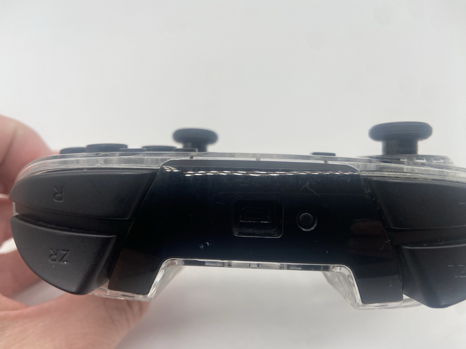 PDP Afterglow Prismatic Wireless Deluxe Controller for Nintendo Switch Tested