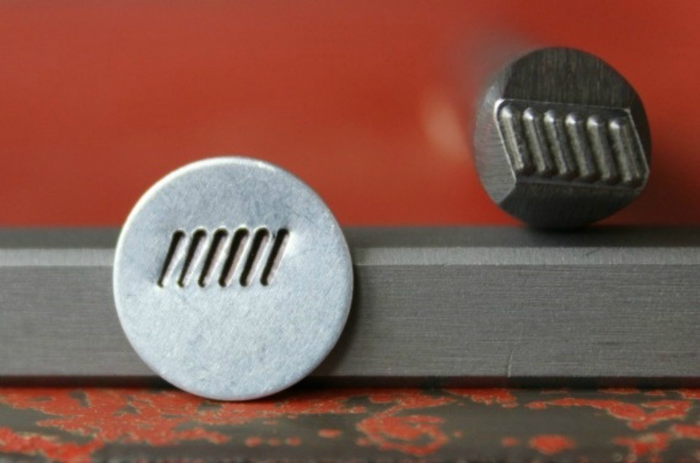 SUPPLY GUY 7mm Slanted Lines Metal Punch Design Stamp SG375-56, Made in the USA