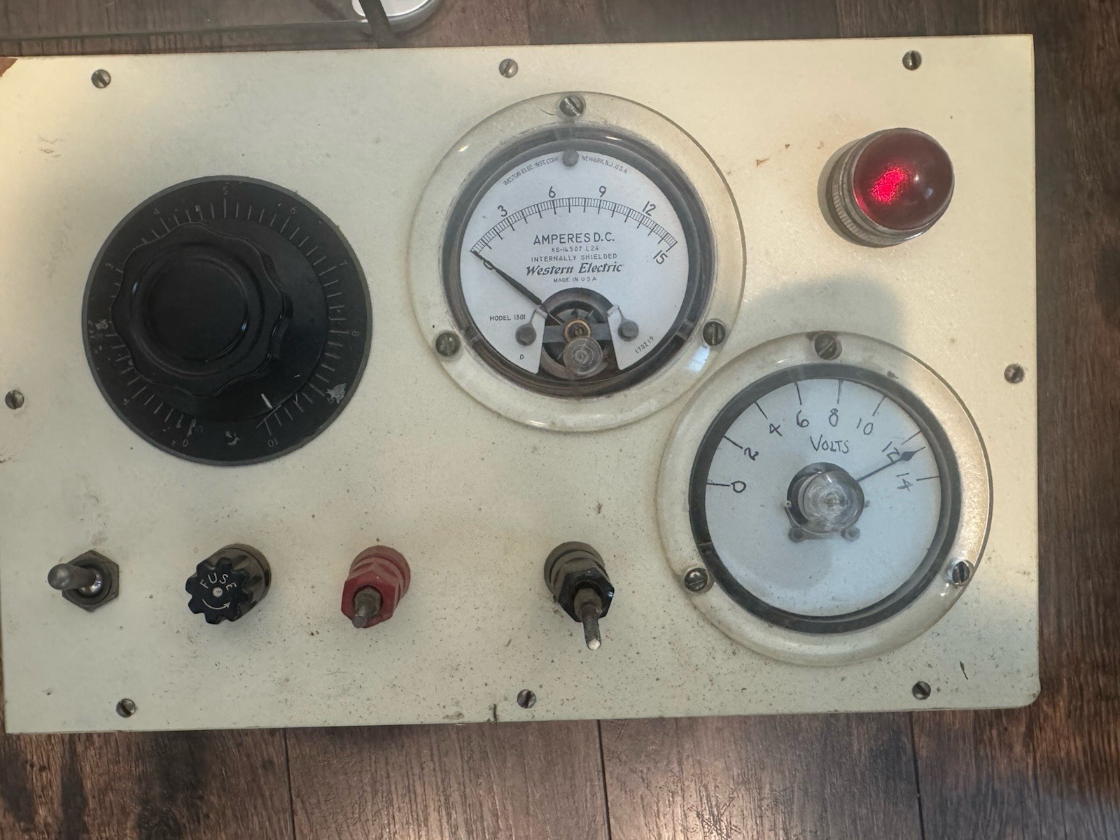 Variable DC Power Supply Bench Tester Western Electric Amp Meter-powers On