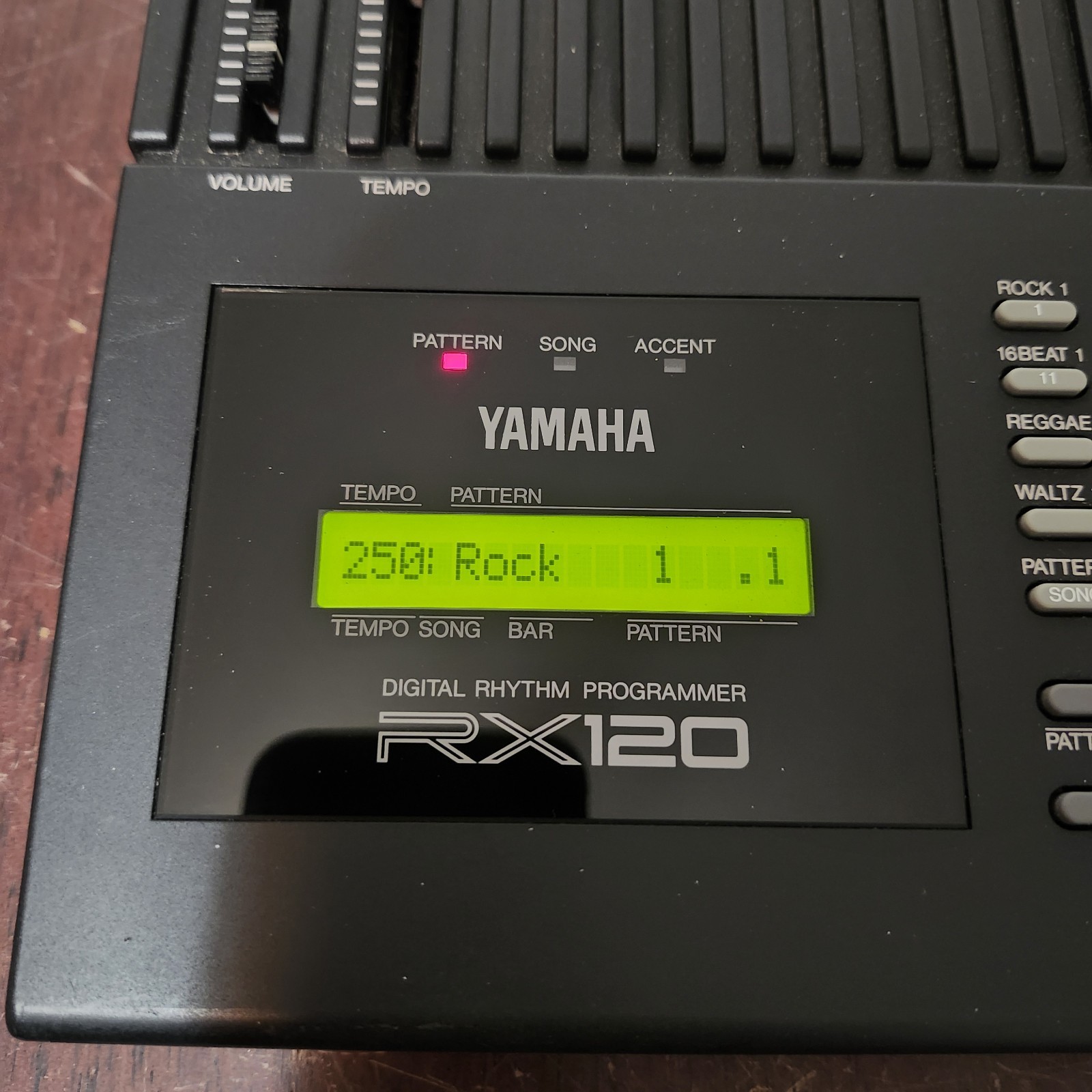 YAMAHA Digital Rhythm Programmer Drum Machine RX-120