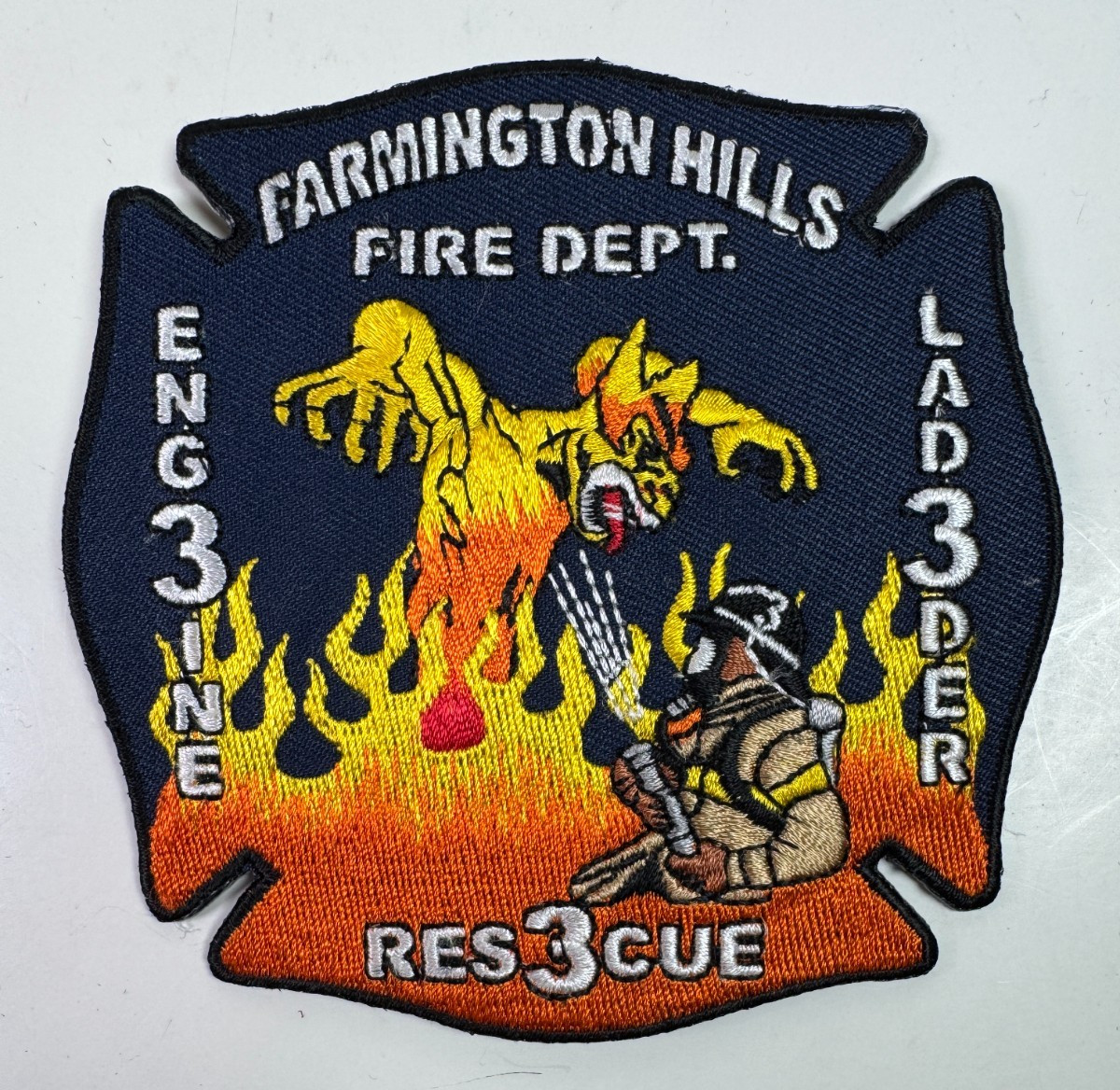Farmington Hills Fire Engine 3 Rescue 3 Ladder 3 MI Patch R9