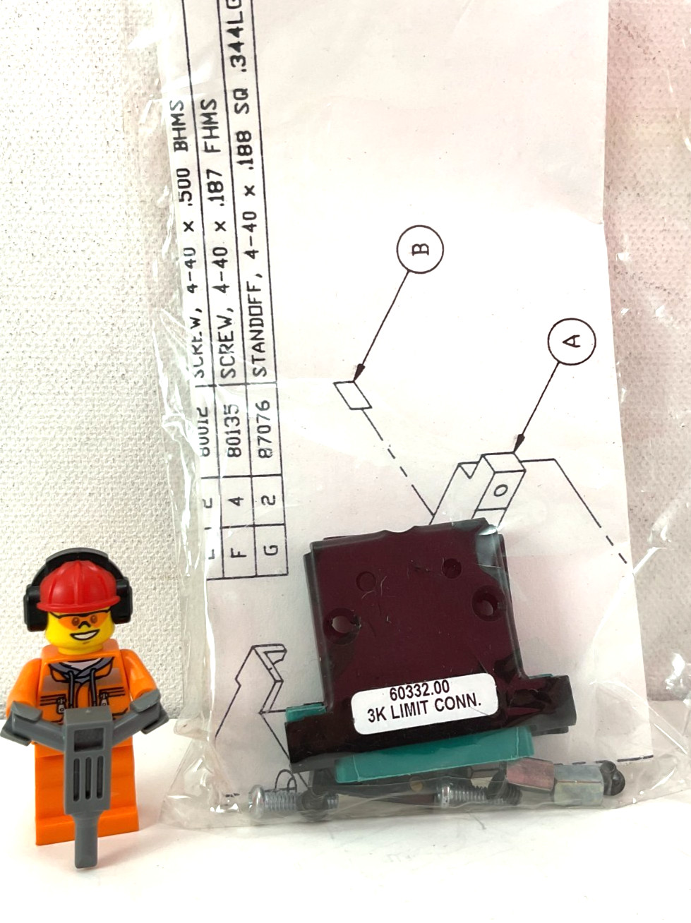 60332 DAYTRONIC *NOS* LIMIT CONNECTOR