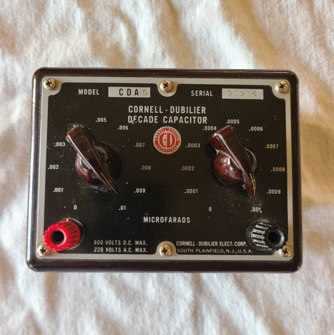 Cornell-Dubilier Electronics CDA5 Decade Capacitor Unit, .0001-.01 uf, Tested