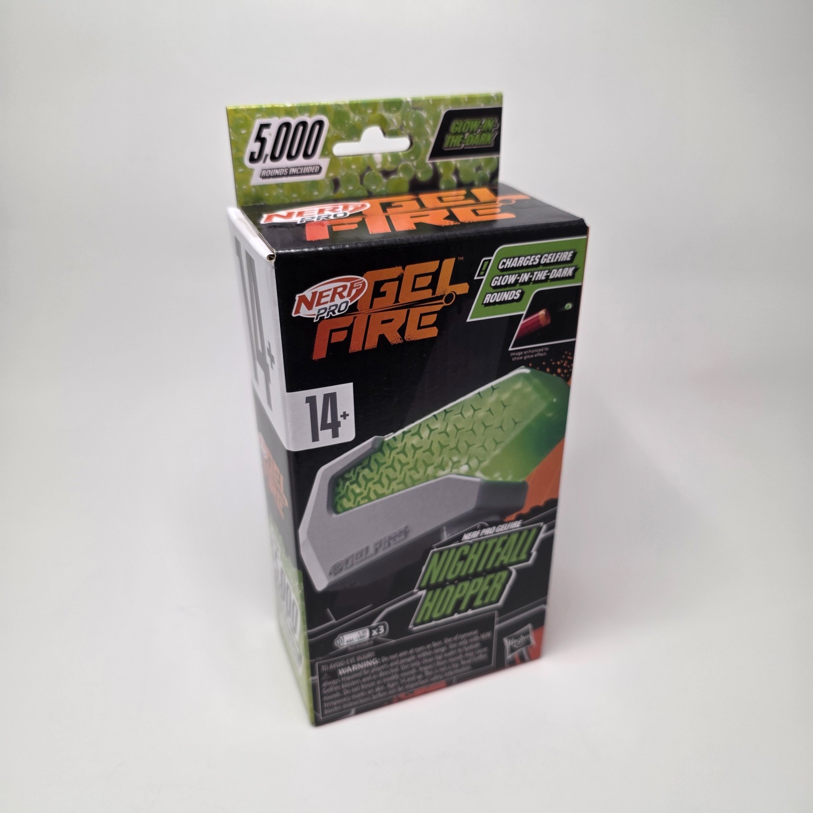 Nerf Pro Gelfire Nightfall Hopper & 5000 Glow in The Dark Dehydrated Rounds Pack
