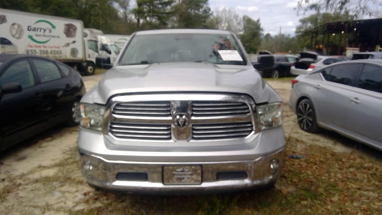 RAM1500 2014 Air Shutter 1176741