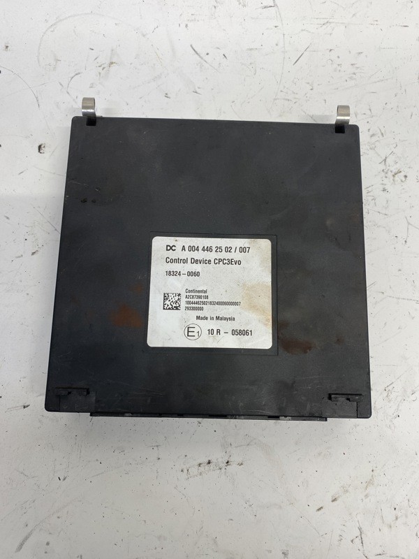 2018 Common Powertrain Control Module A00445462502 for Detroit Diese (586-10141)