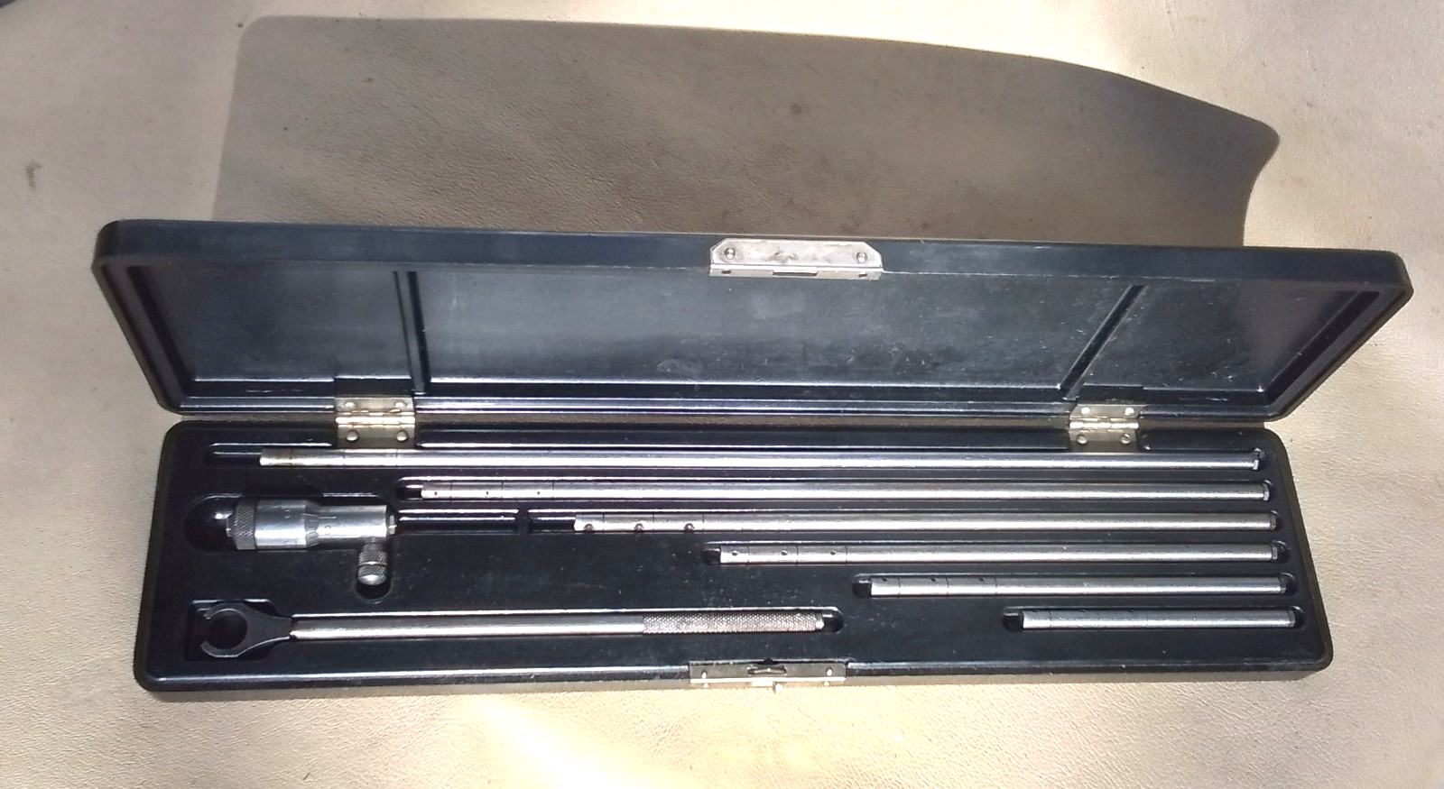 International Tool Co. Full Set INSIDE MICROMETER CALIPERS, Six 3" thru 12" Rods