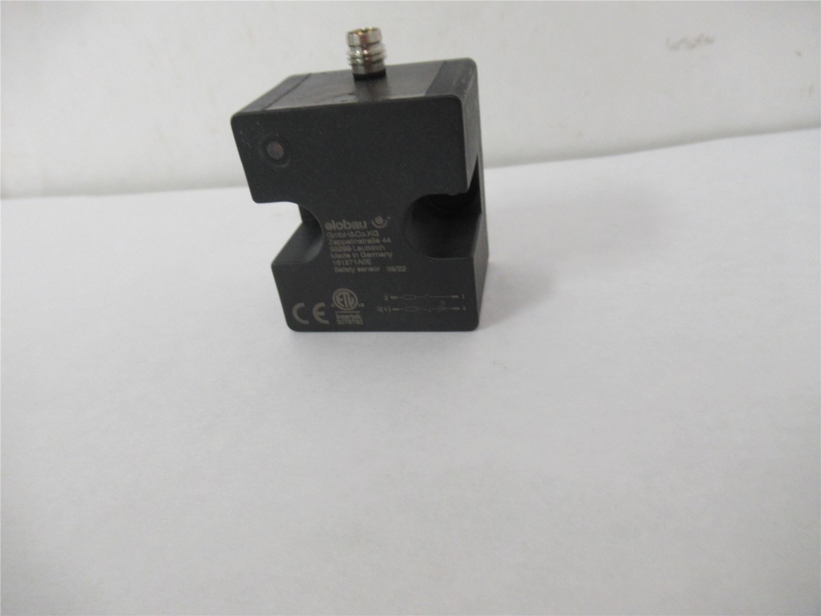 254575 New-No Box; Elobau 161271A0E Safety Sensor Magnetic N.O./N.C