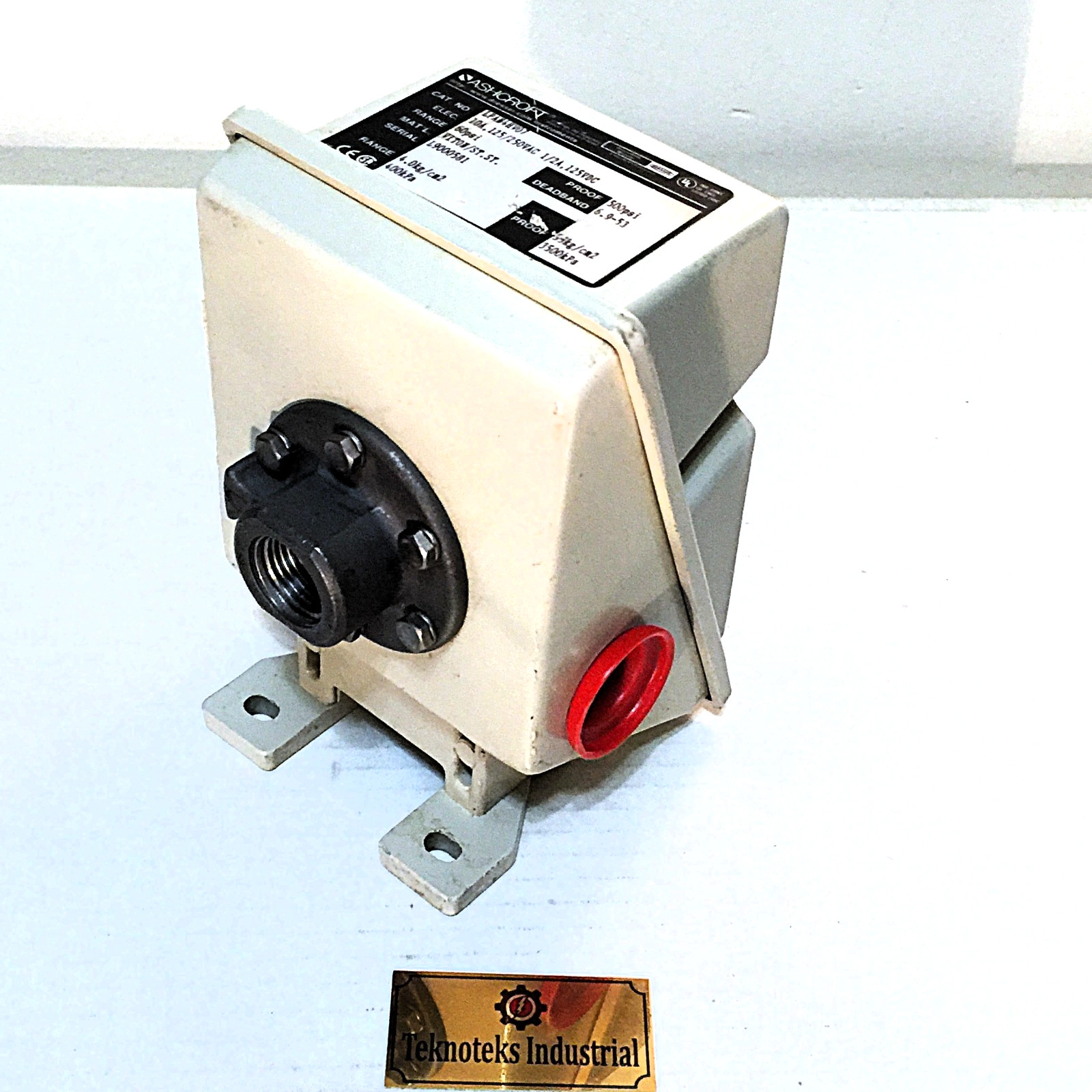 ASHCROFT LPAN4HV07 PRESSURE SWITCH 60PSI RANGE