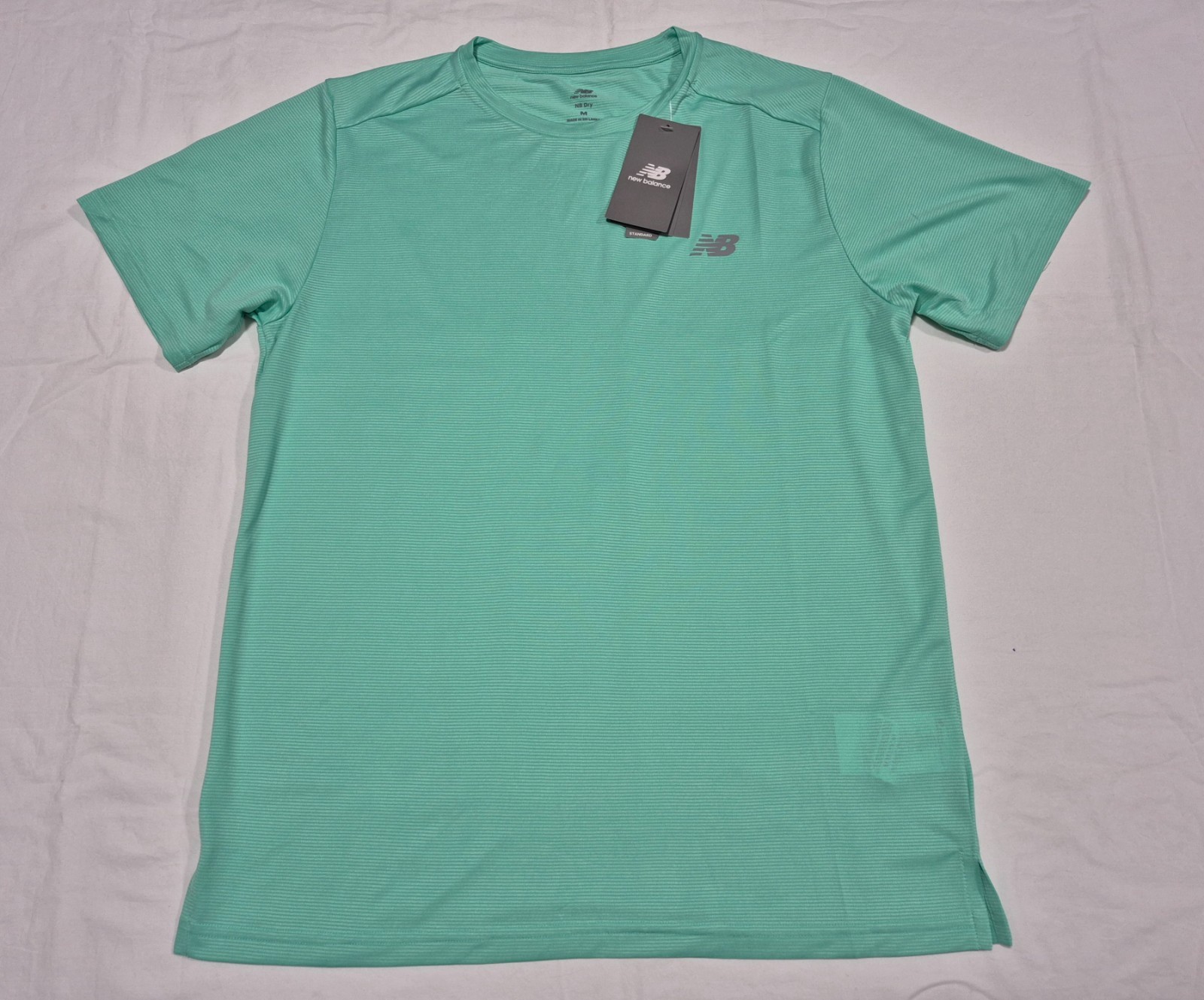New Balance Men's Fast Drying Moisture Wicking Running Sports shirt Polyester