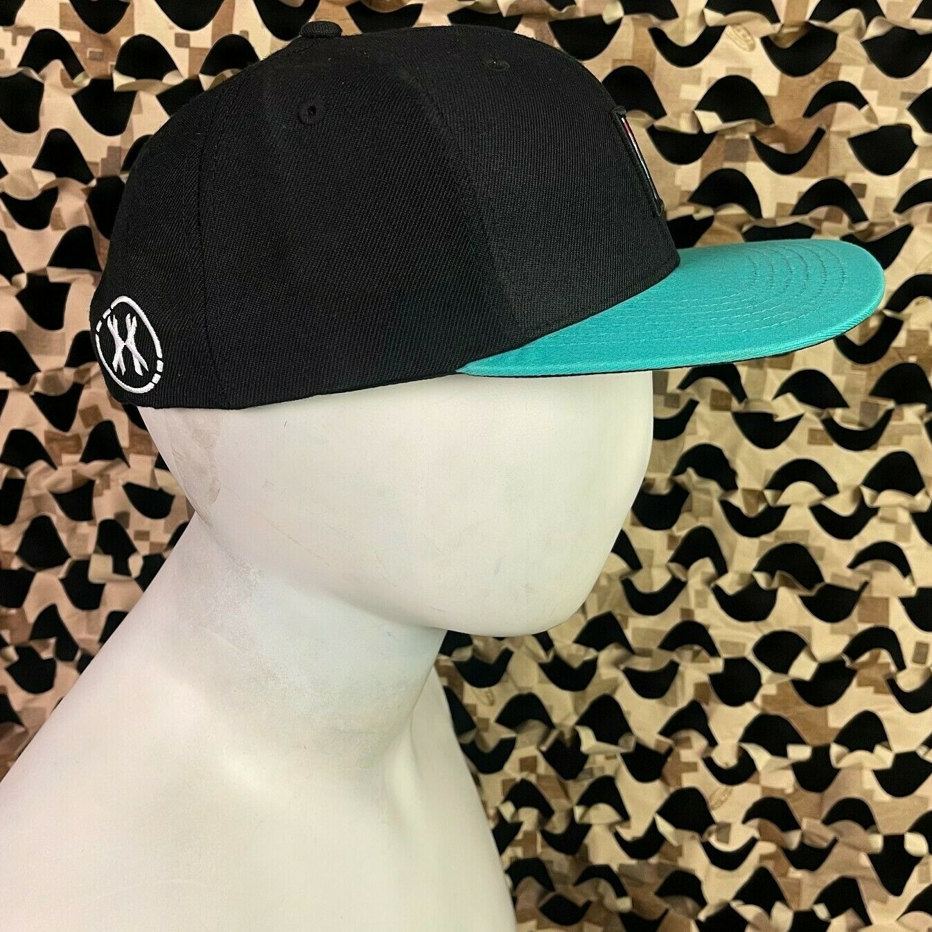 NEW HK Army Snap Back Wavy Hat - Black/Teal