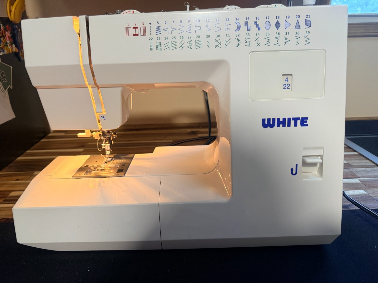 White Model 2037 Sewing Machine with Accessories – Tested & Working