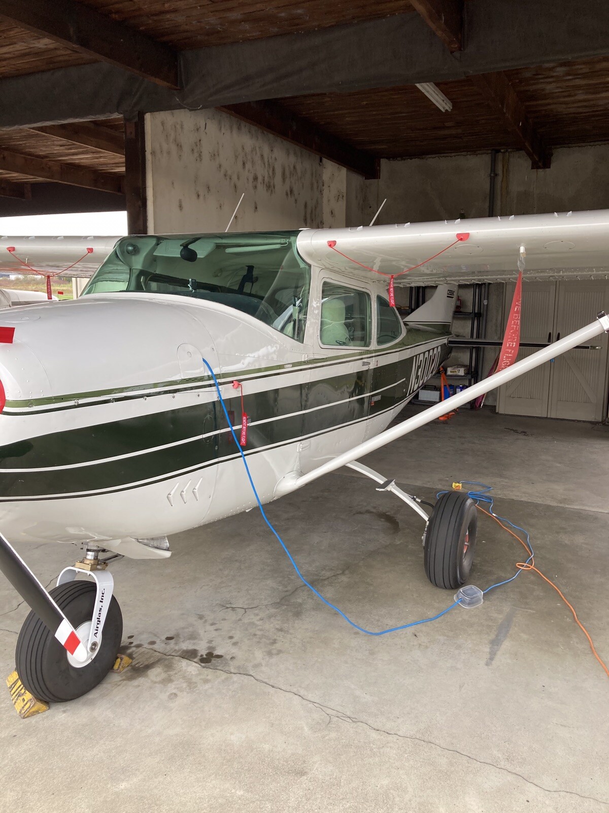 CESSNA WING VENT PLUGS & Avionics Cooling Port Plugs-REMOVE BEFORE FLIGHT