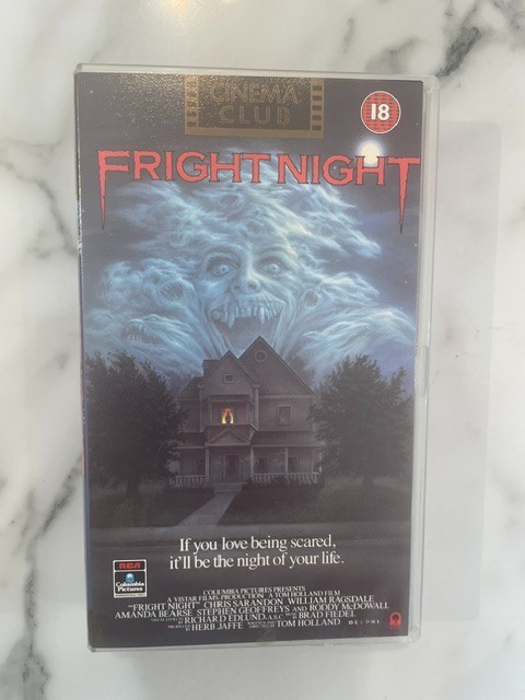 VHS Horror - 'Fright Night ' starring Roddy McDowell - Very Good Condition