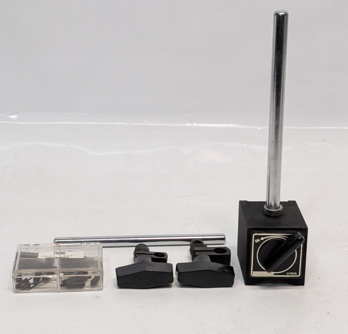 Vintage MG Standard MAG Magnetic Base Indicator Tool Assy w/Z9000 Points , Snugs