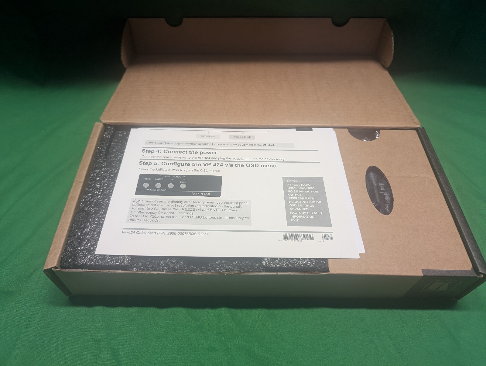 Kramer VP-424 New In Box
