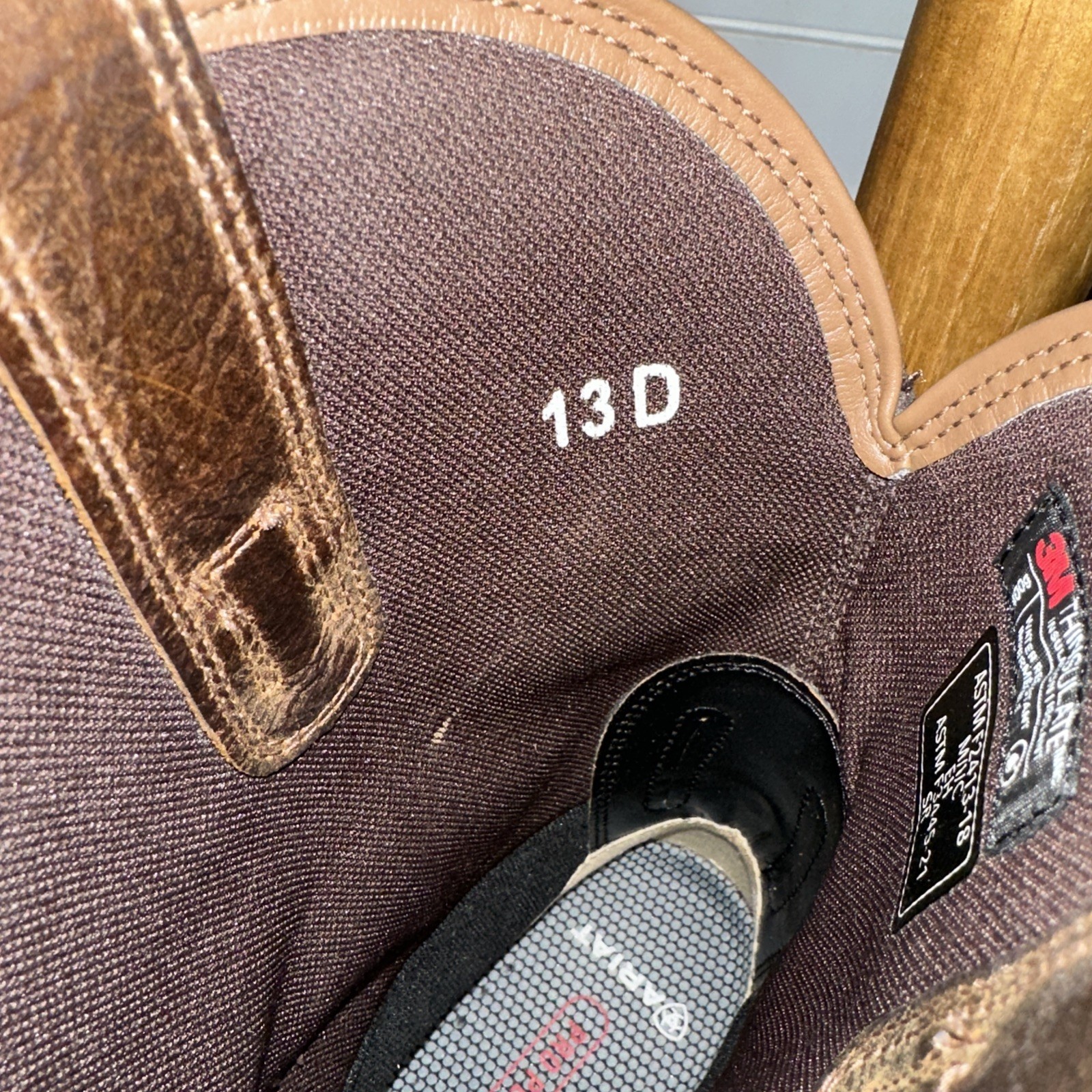 Ariat Waterproof WorkHog Wide Square Toe Composite Toe 400g Work Boots Size 13 D