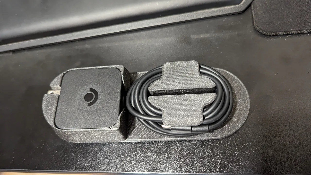 Steam Deck Charger Holder