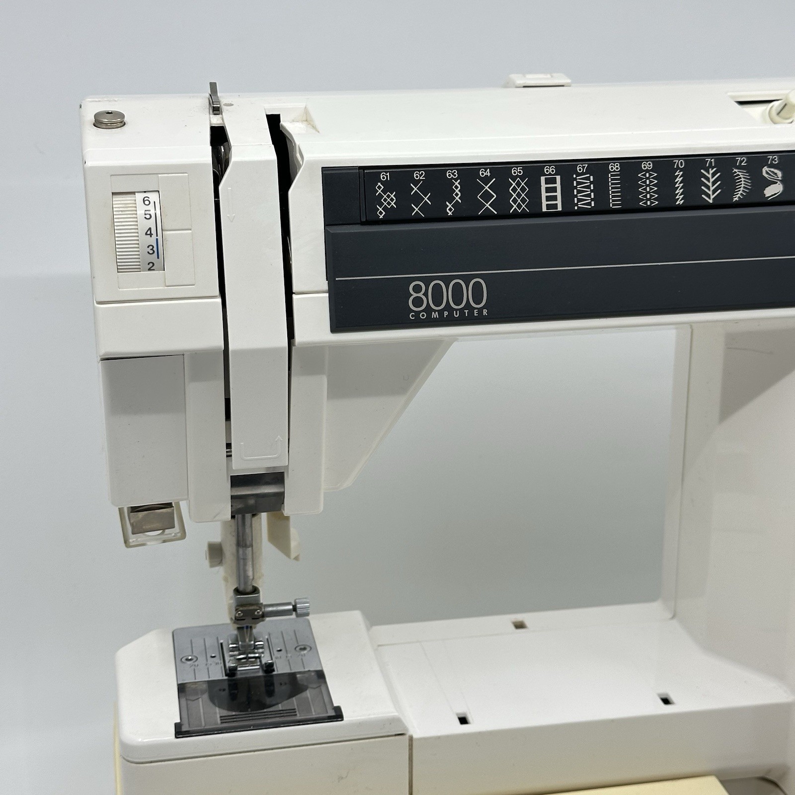 Elna Swiss Made 8000 Computerized Sewing Machine White UNTESTED No Pedal/AV
