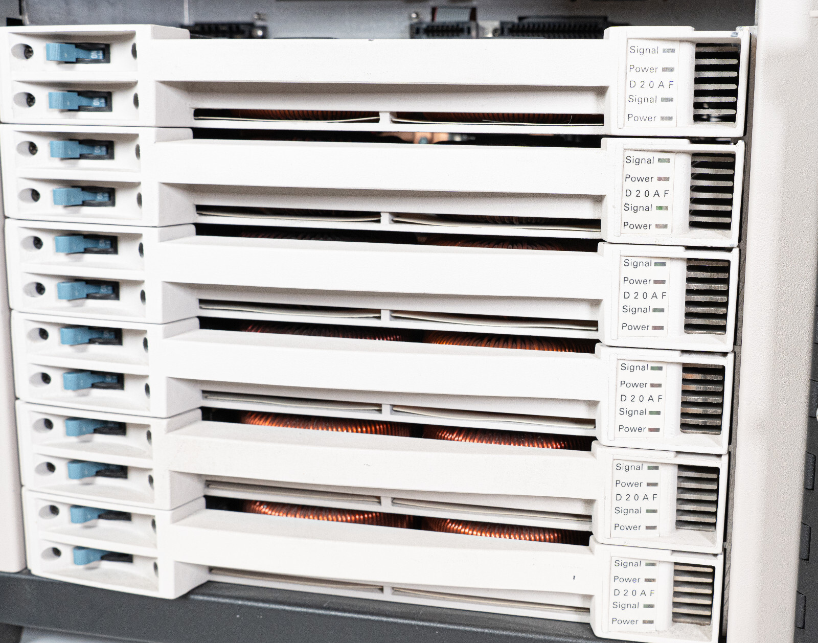 ETC SP 1220B Sensor Rack w/ 6 D20AF Dimmer Modules *No Electronic Control Module