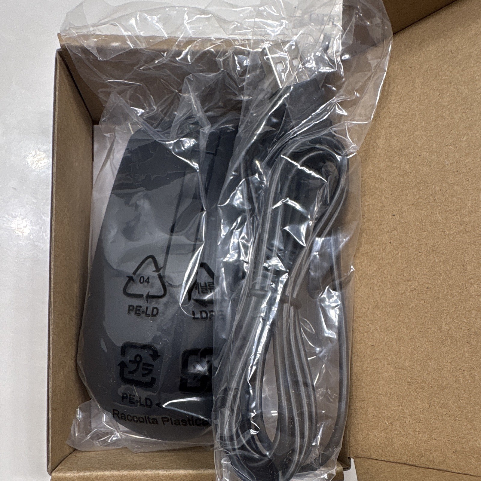 Dell Wired USB Optical Mouse, Scroll Wheel, 1000 DPI, 3-Button Black