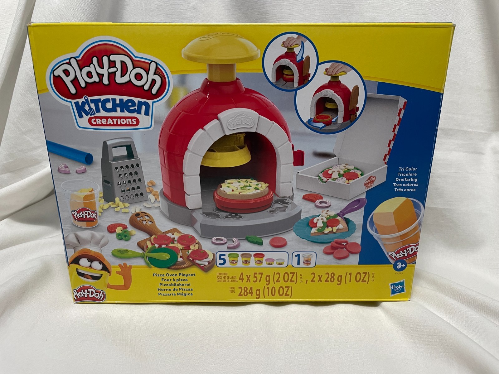 Play-Doh Kitchen Creations Pizza Over Playset Sealed in Box