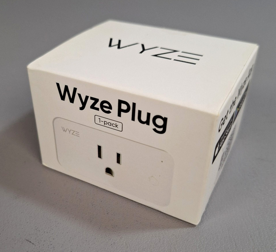 Wyze Plug 1-Pack Smart Home WiFi Outlet Works with Alexa Google Assistant IFTTT
