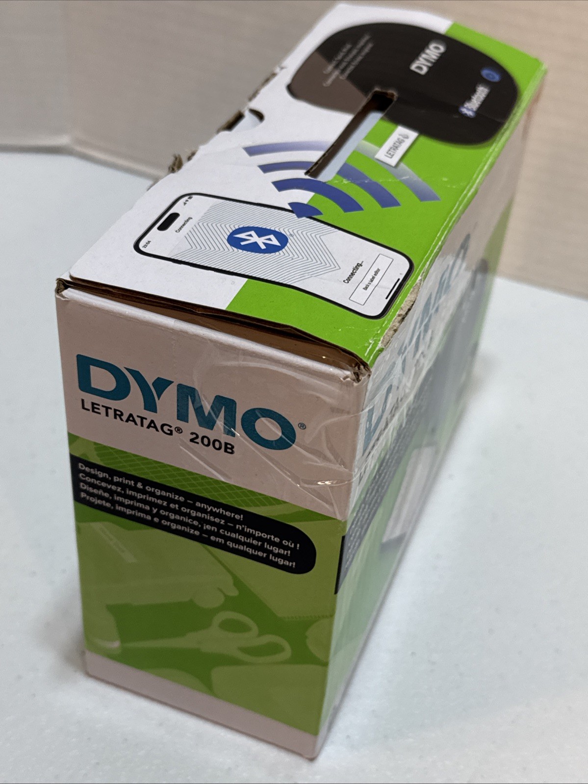 Dymo Bluetooth Compact Wireless Label Maker LetraTag 200B with Extra Refill