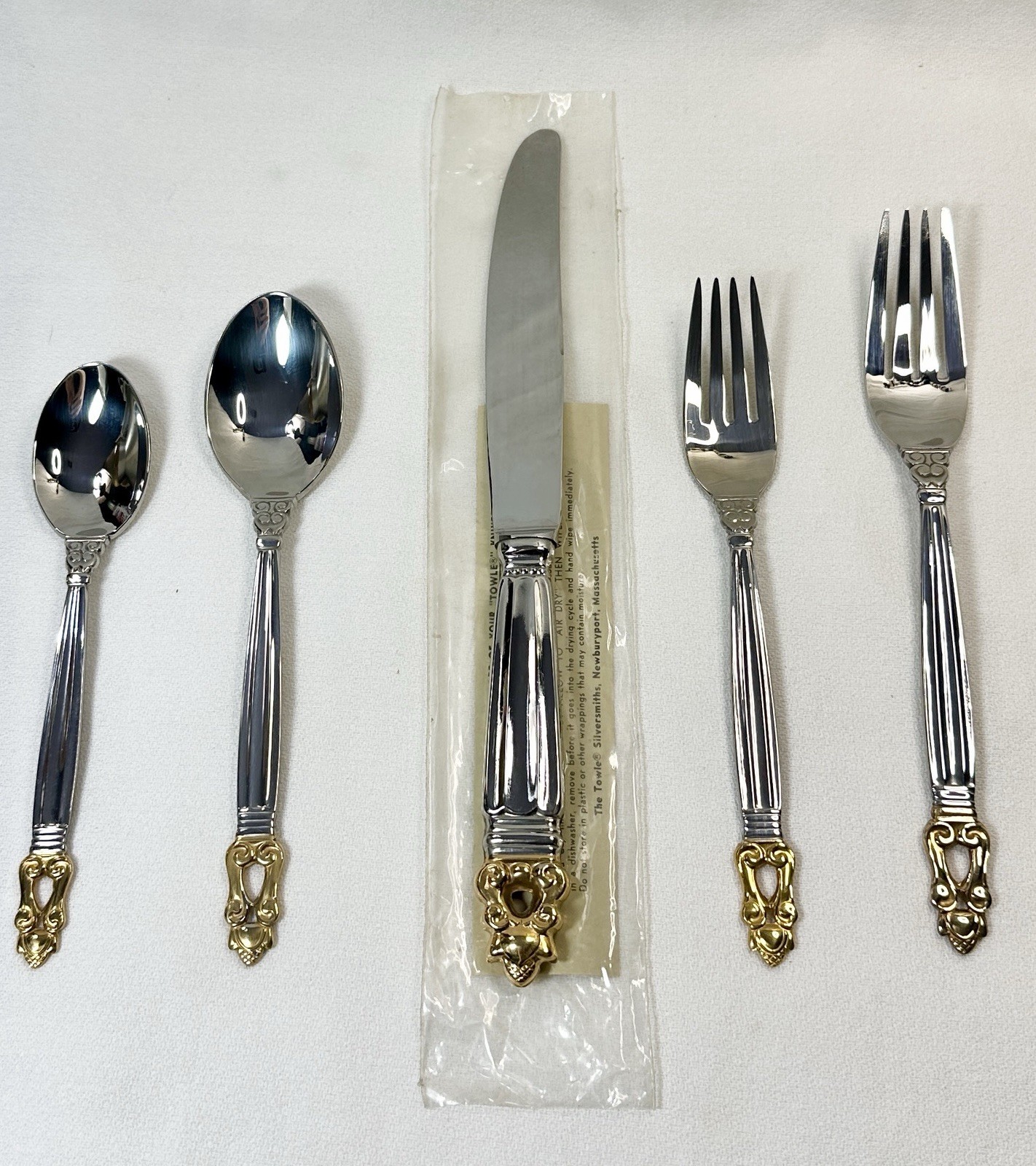 KING GUSTAV GOLD by Towle 18/10 Stainless 5pc Place Setting NEW Germany