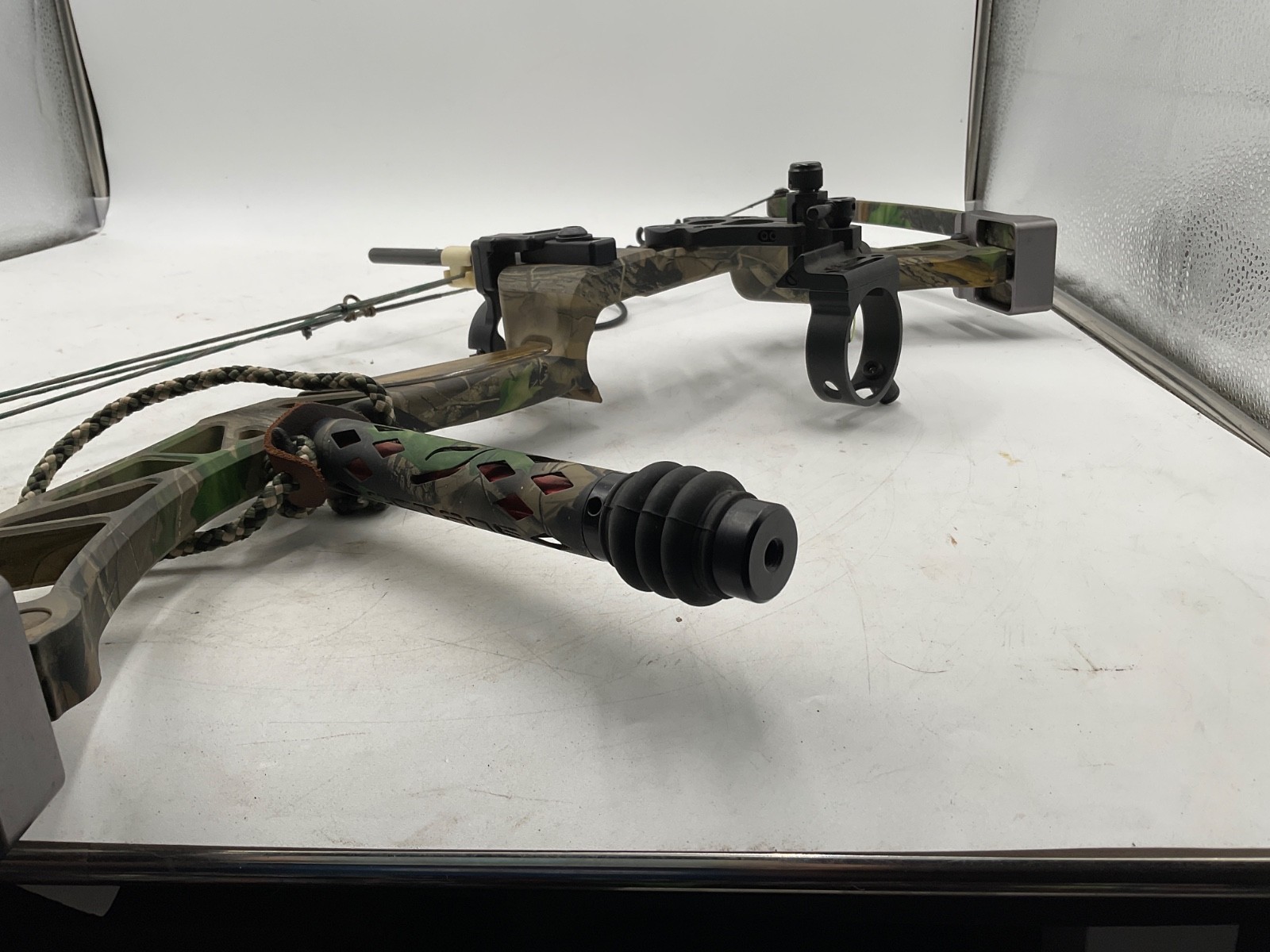 bowtech compound bow right hand kryptik redhead 
