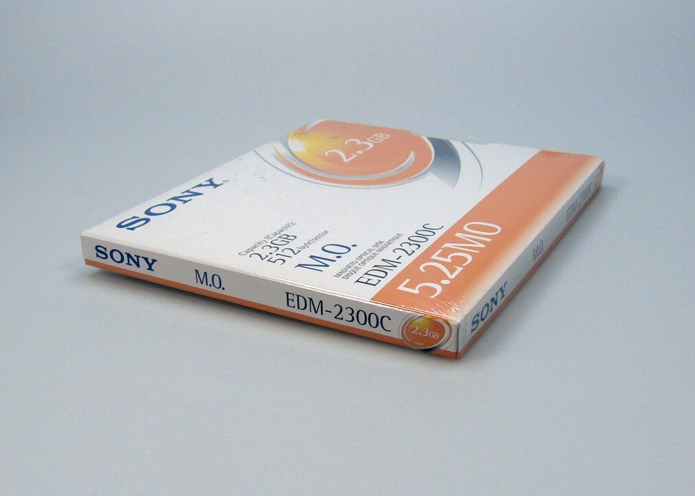 1x Unopened Sony 5.25inch 2.3GB Rewritable MO Disk / EDM-2300C