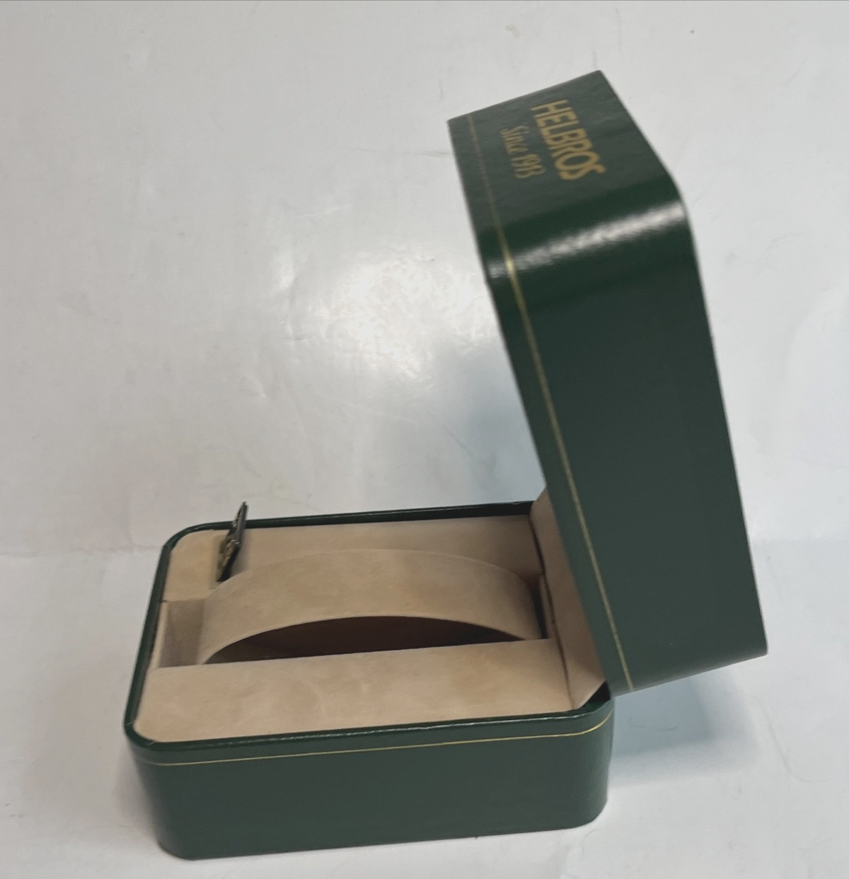 Vintage HELBROS Green LDS HARD SHELL DISPLAY BOX