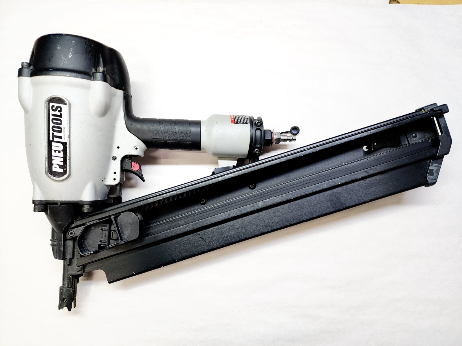 PNEU-TOOLS SN2290, 3-1/2" 22° Plastic Collated Framing Pneumatic Tool
