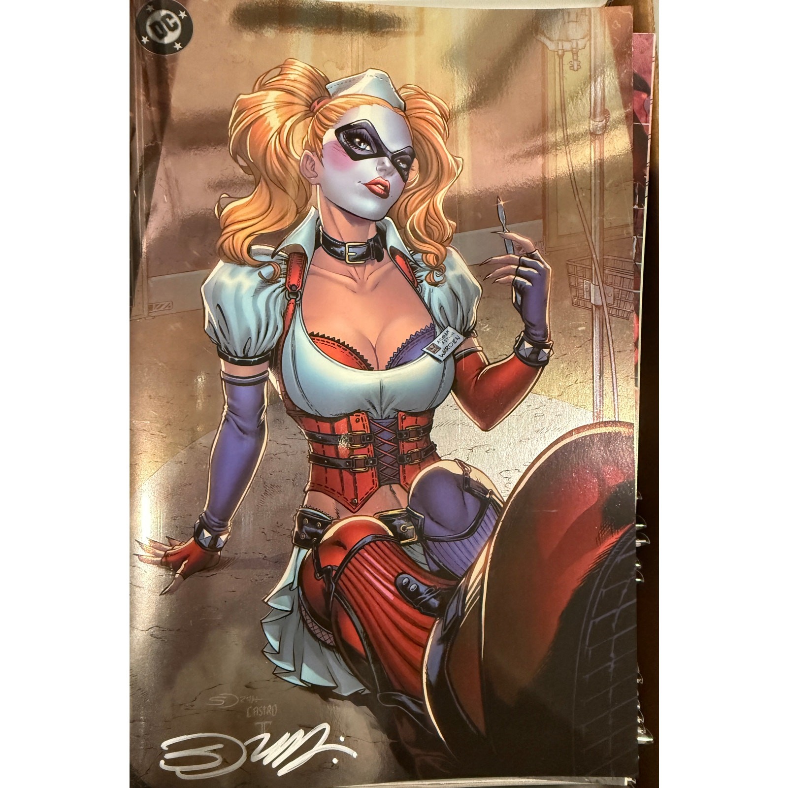 Harley Quinn #59 | Signed by Sorah Suhng w/ COA | MegaCon Exclusive Gold Foil