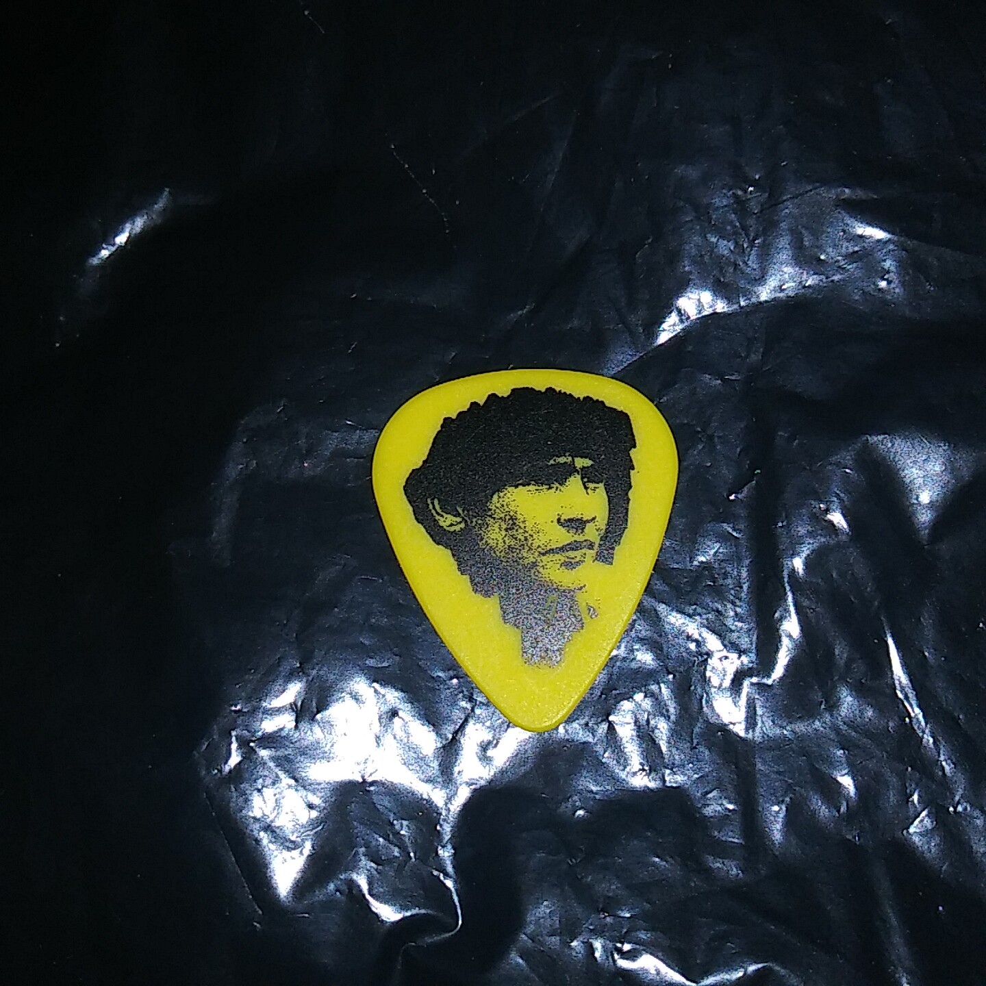 MONKEES Tv Show Band RaRe Davy Jones R.I.P 2011 Concert Tour Yellow GUITAR PICK