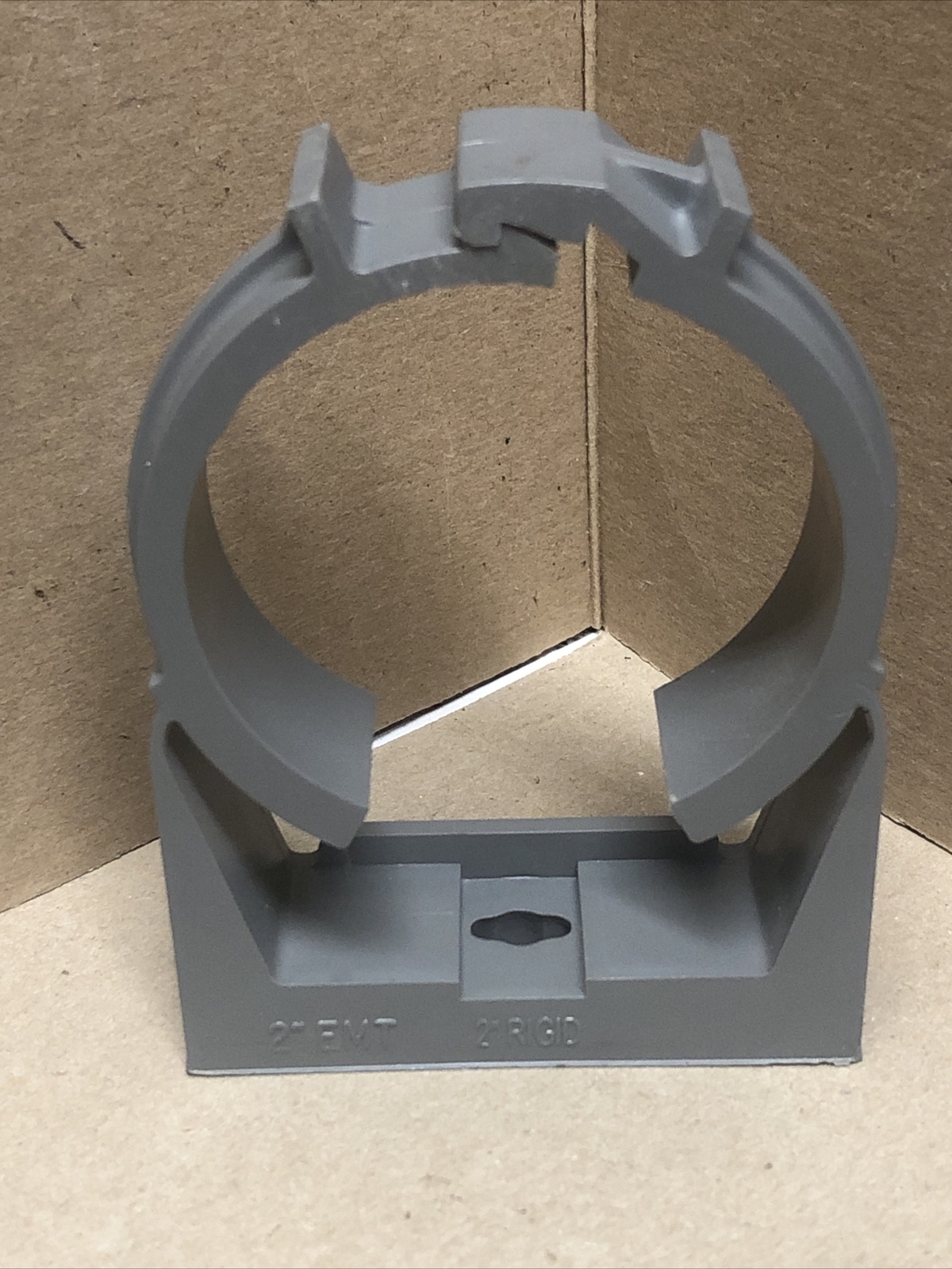 2" PVC COBRA PIPE CLAMP-2" POLY CLIC PIPE CLAMP-FITS RIDGID & EMT