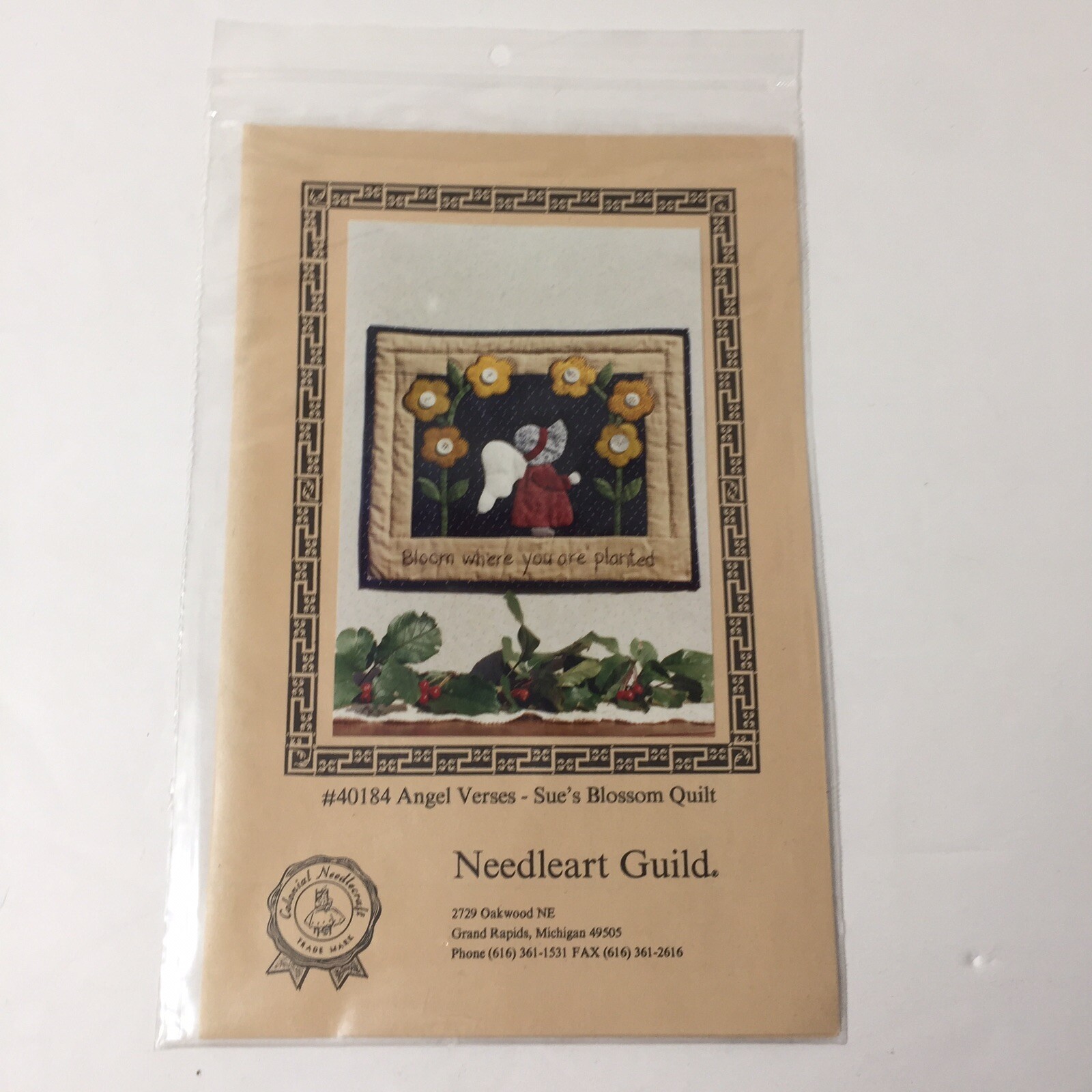 Angel Verses Sue's Blossom Quilt Pattern 12" x 15"