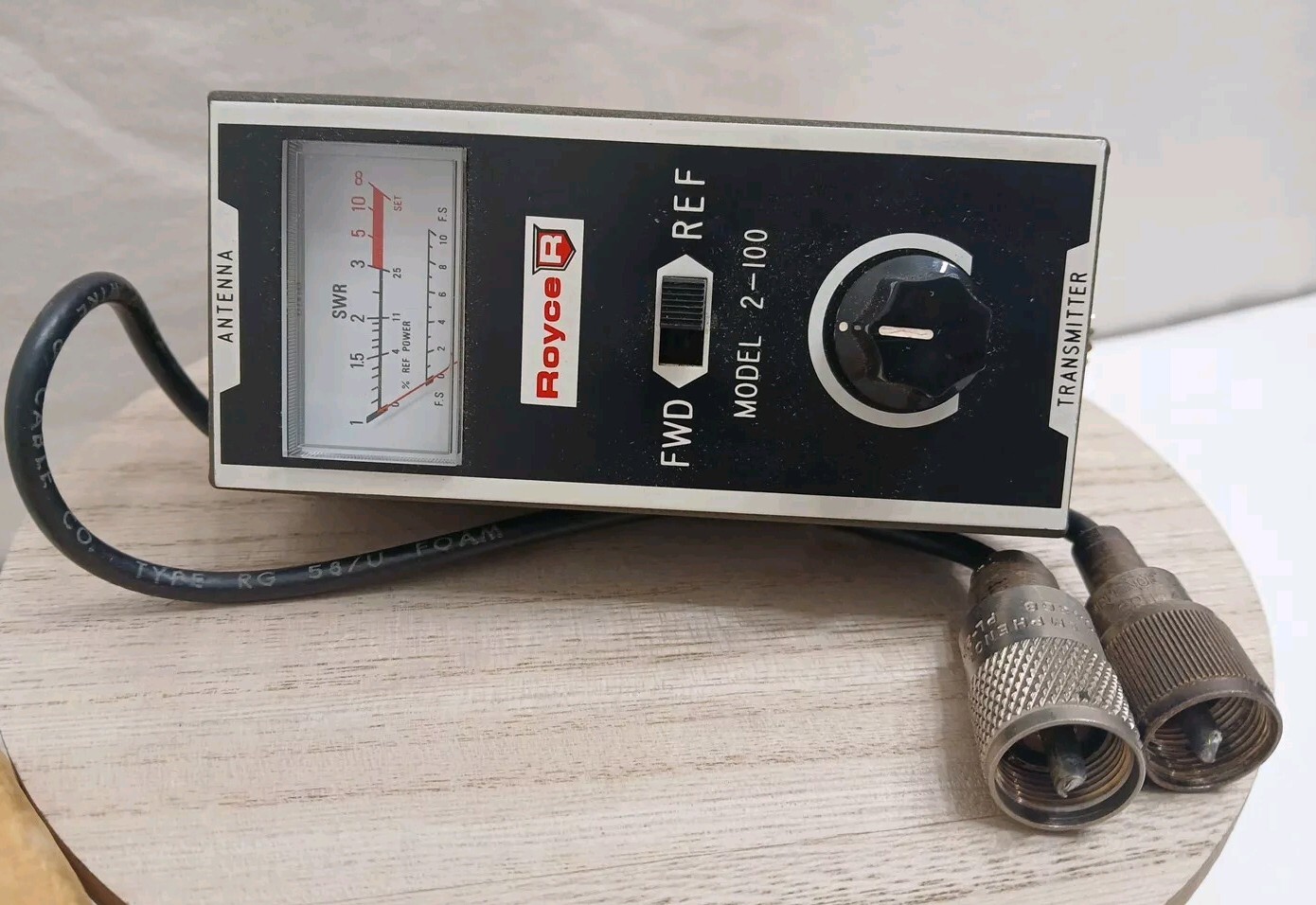 Royce Electronics Model 2-100 Field Strength & SWR Meter Vintage Electronics