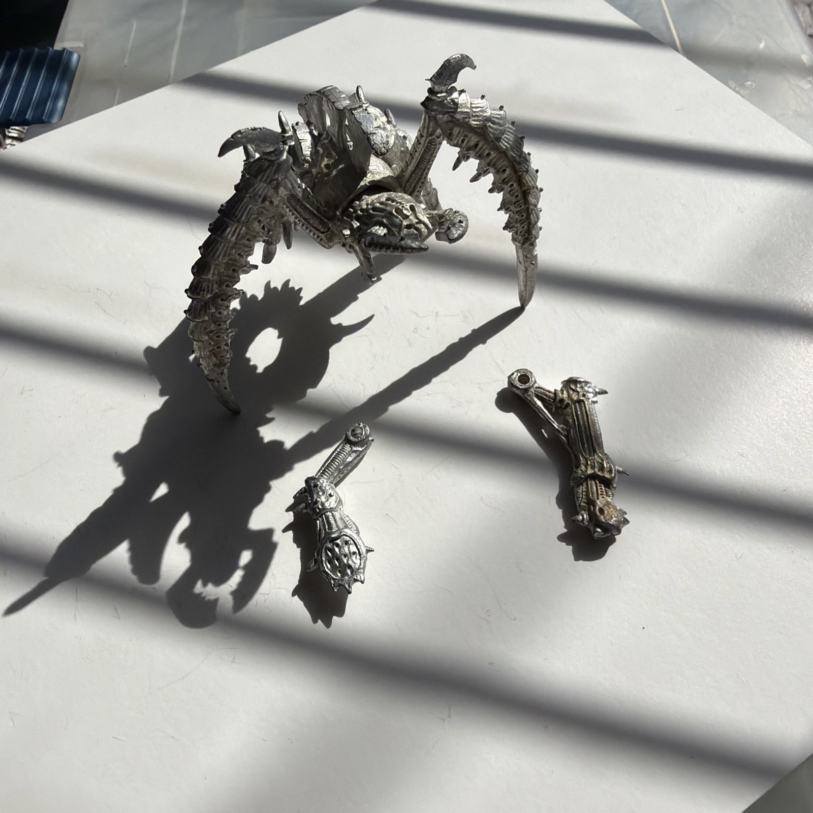 Warhammer EPIC 40K - Metal Tyranid Hierophant #1
