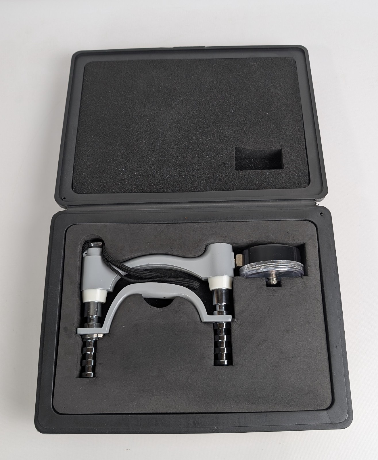 Jamar Hydraulic Hand Dynamometer Grip Strength Tester w/ Case 081028935-Tested