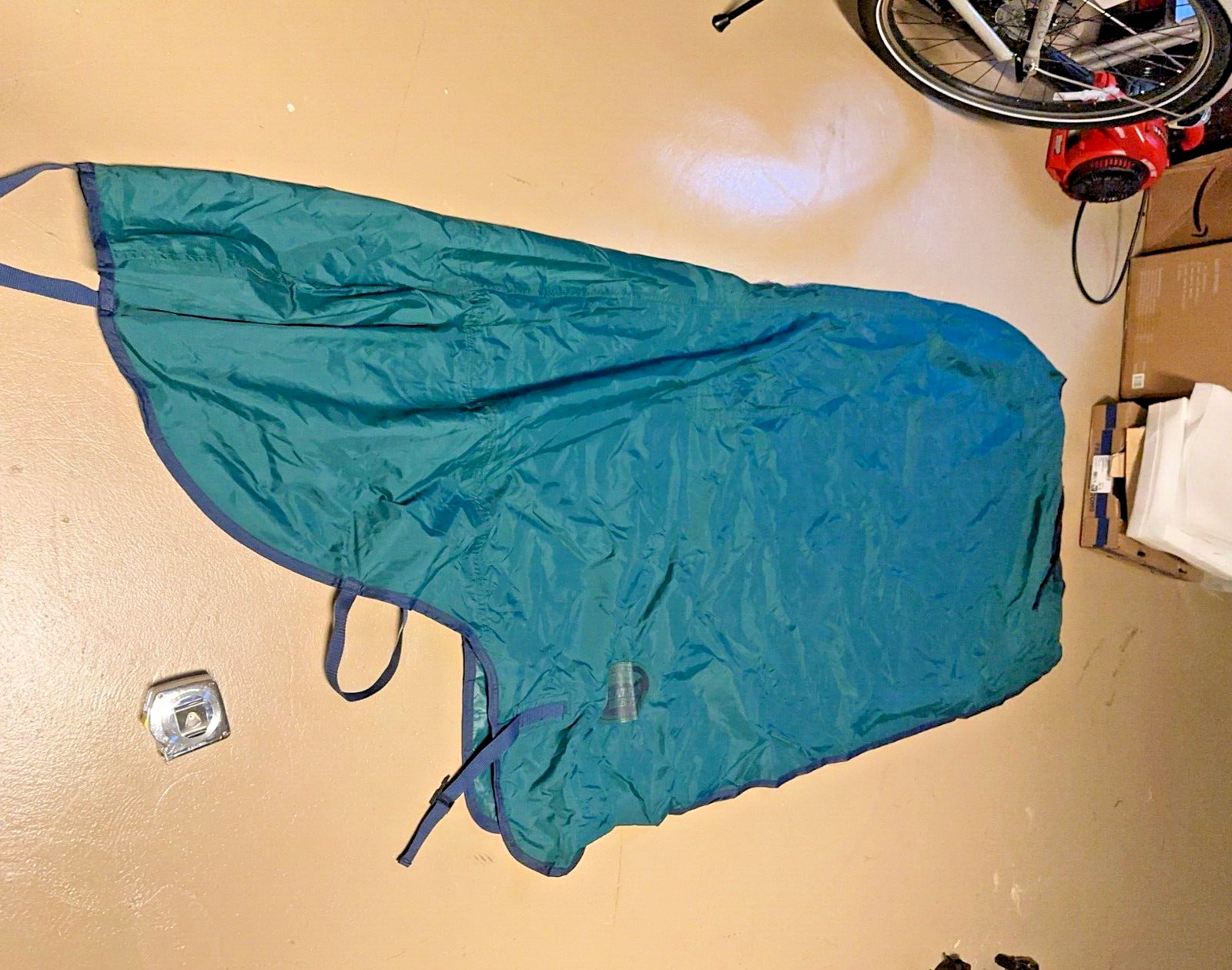 WeatherBeeta Rain Sheet NWOT, never used size M
