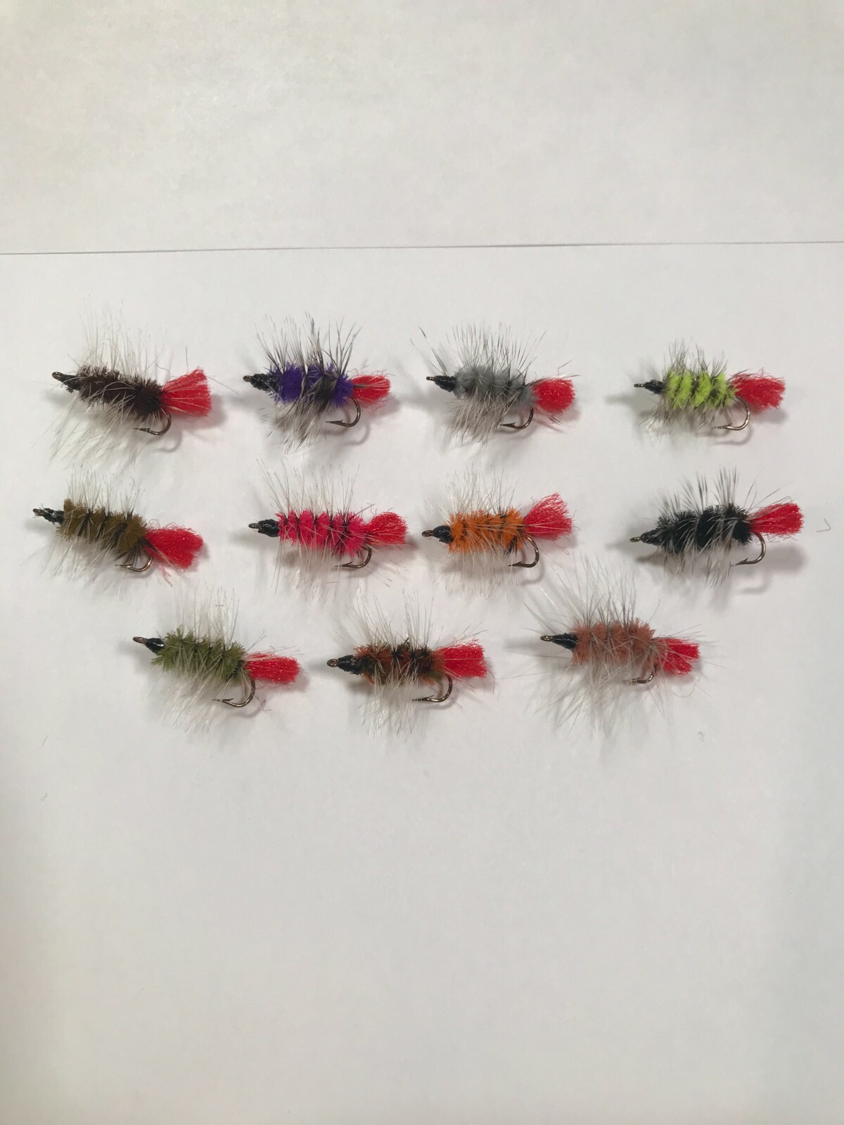 🔥FLY-FISHING-FLIES-(WOOLLY WORM) SIZE 10 - PICK YOUR COLOR  COMBINED SHIPPING🔥