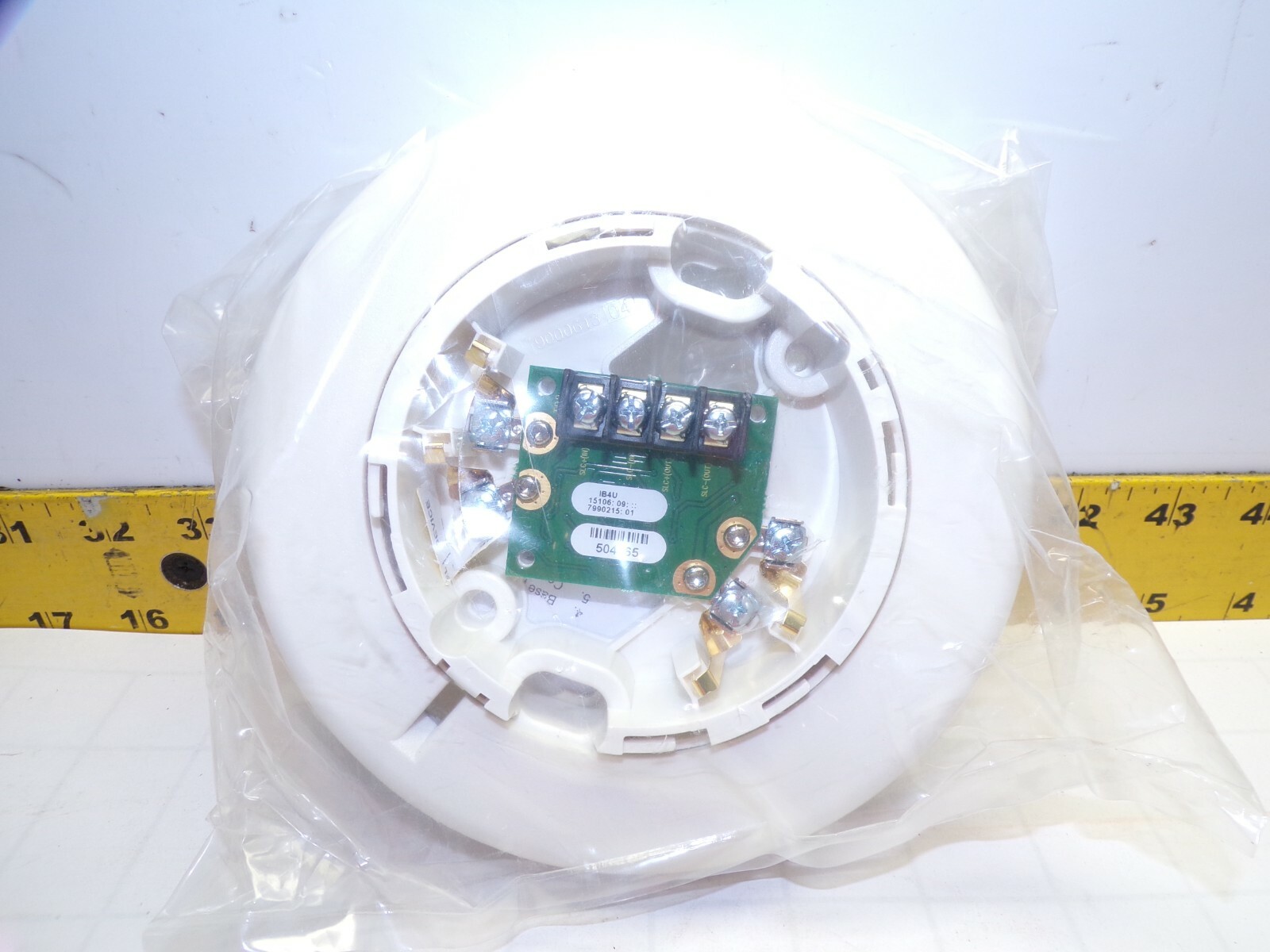 NEW KIDDE ANALOG DETECTOR BASE WITH ISOLATOR IB4U