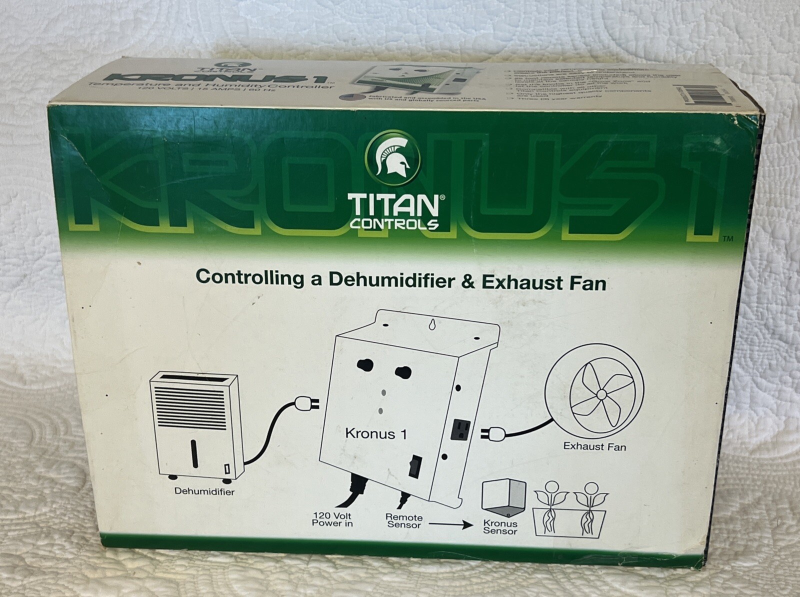 Titan Controls Kronus 1 Temperature & Humidity Controller