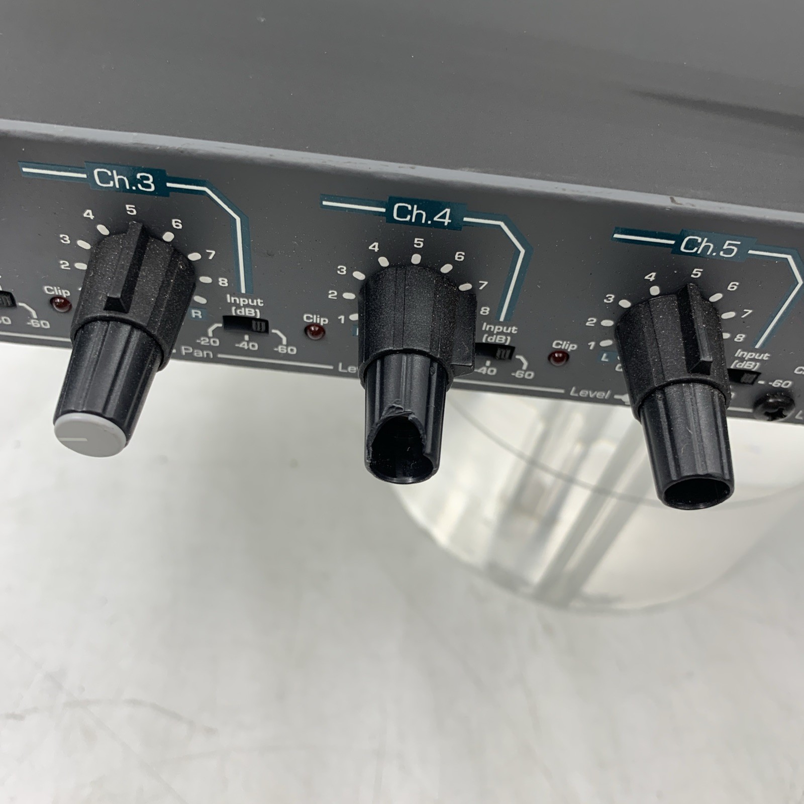 Ashly MX-206 Stereo Microphone/Line Mixer
